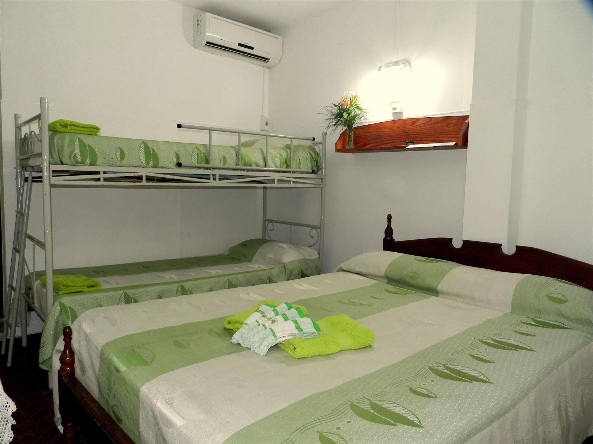 Hotel Colon Posadas Exterior photo